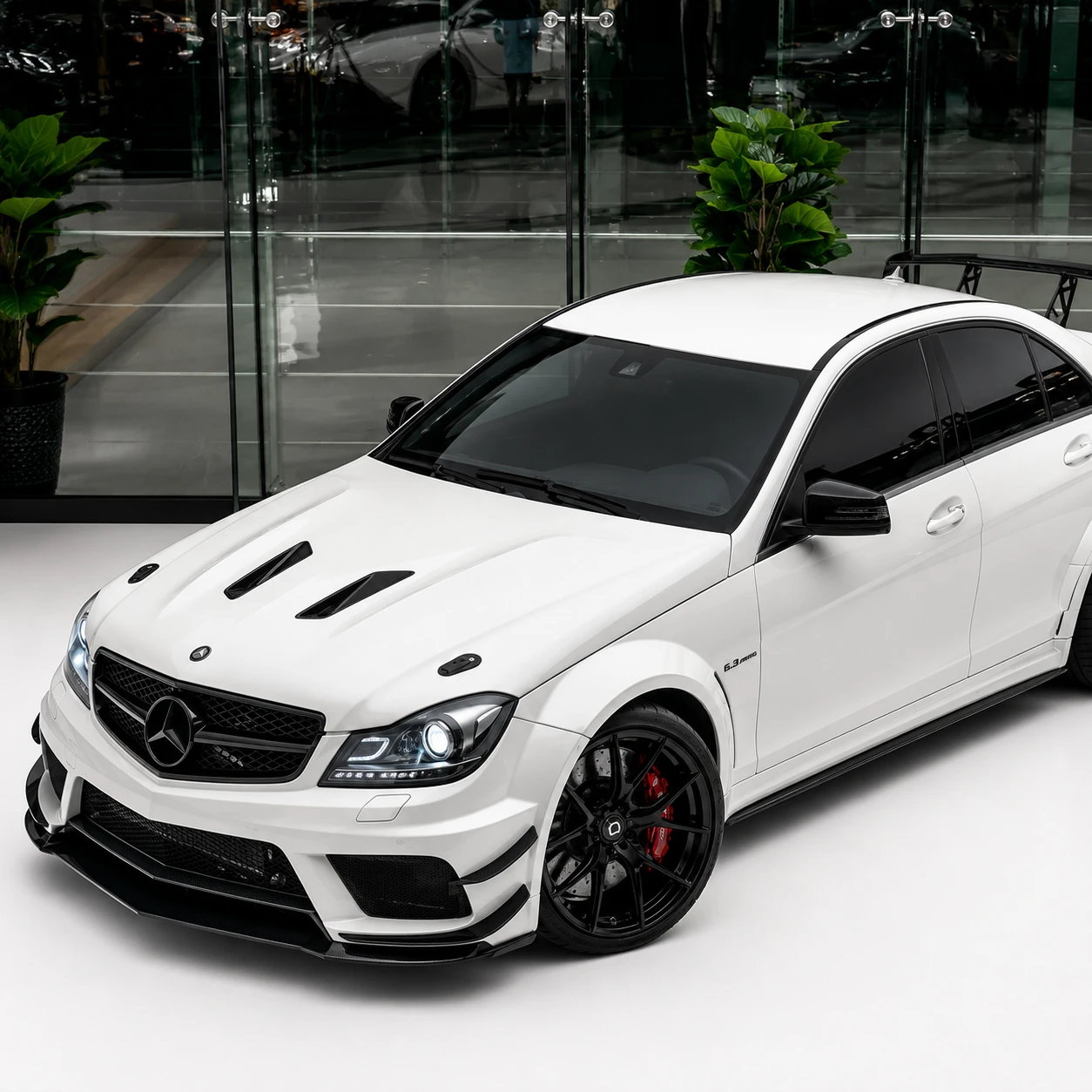 Mercedes-Benz C63 AMG